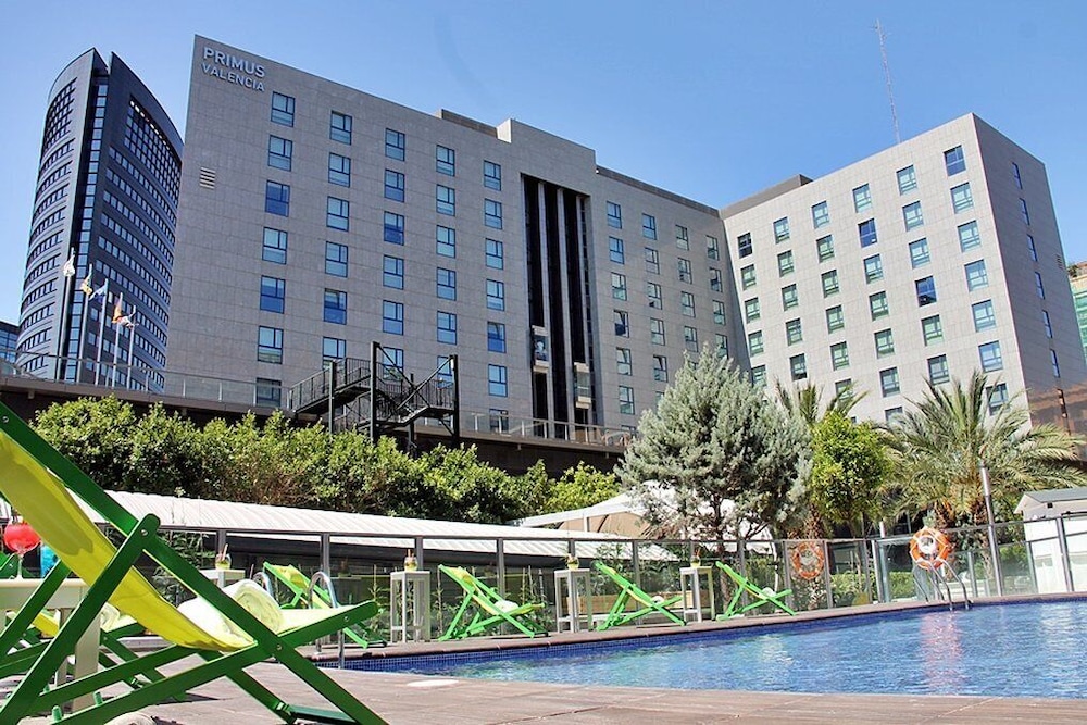 Hotel Primus Valencia - Featured Image