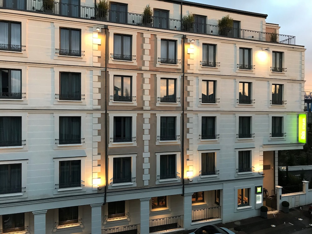 Hôtel ibis Styles Clamart Gare Grand Paris