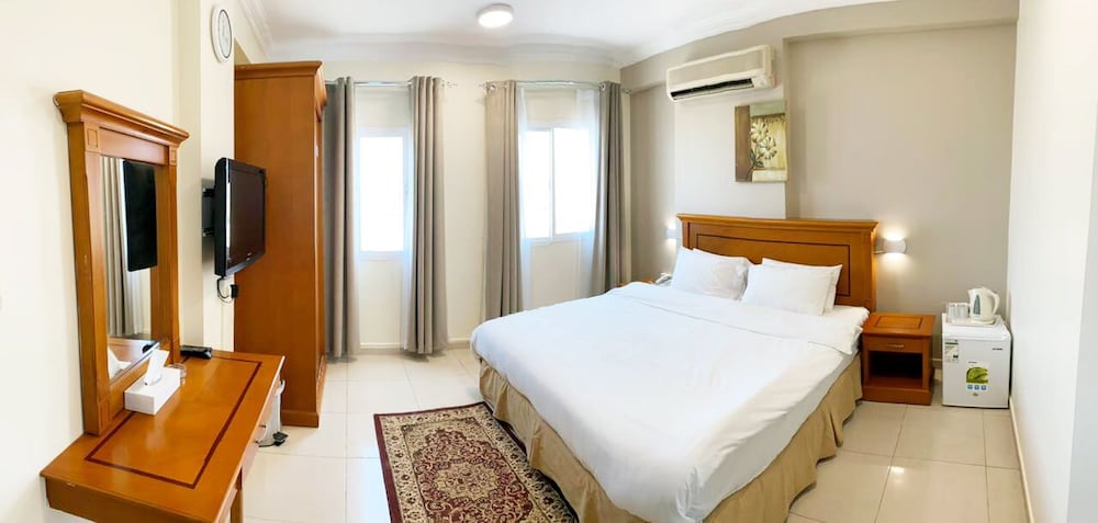 Al Murooj Hotel Apartments - Featured Image