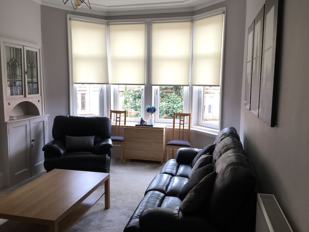 Great Location 2 Bed West End Flat