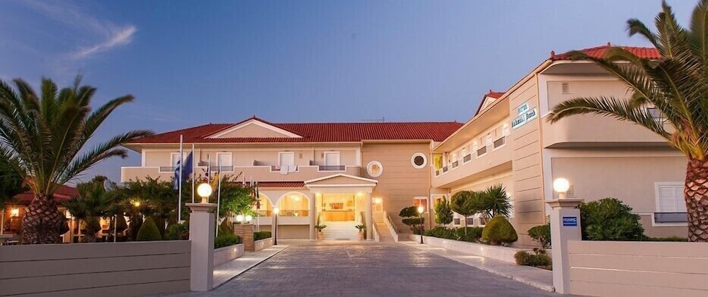 Kalamaki Beach Hotel Zakynthos - Featured Image