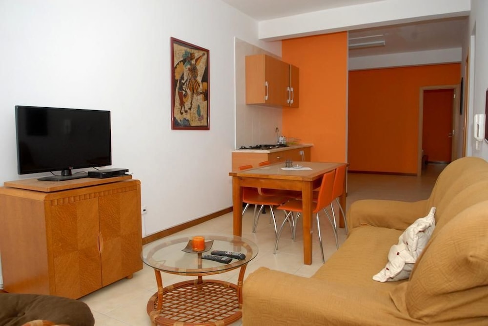 Apartamentos Santiago - Featured Image