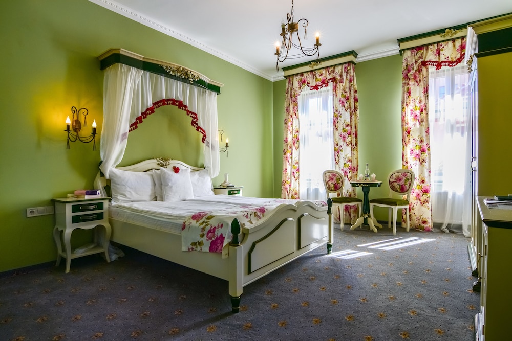 Hotel Pensiunea Rosen Villa Sibiu - Featured Image