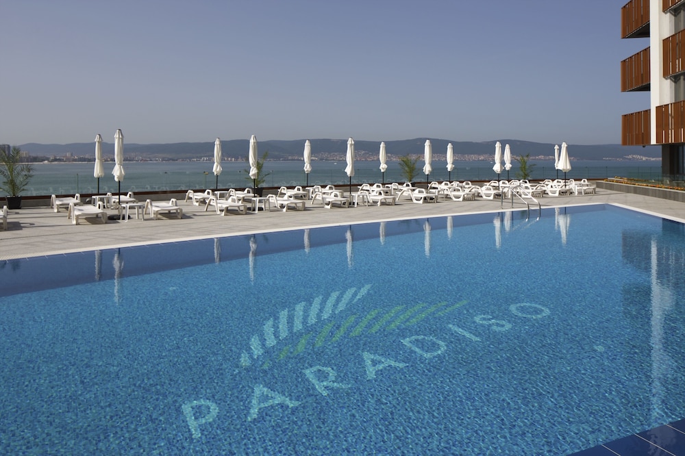 Paradiso Aparthotel