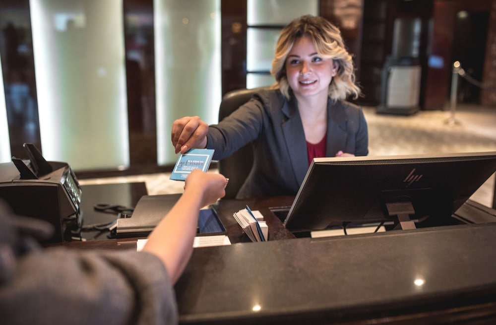 Check-in/Check-out Kiosk