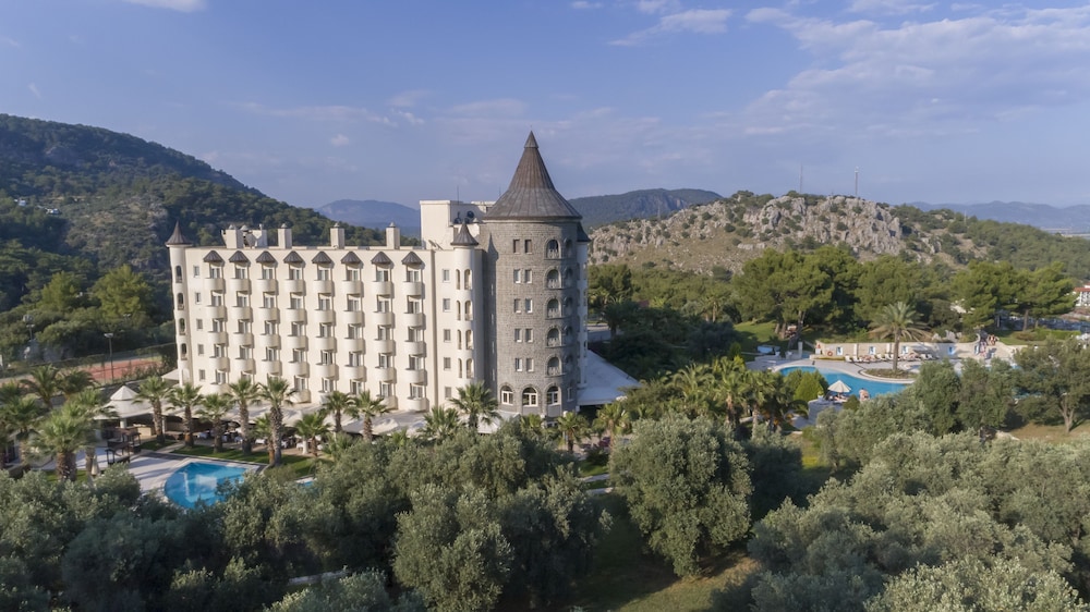 Castle Sarigerme Resort & Spa 