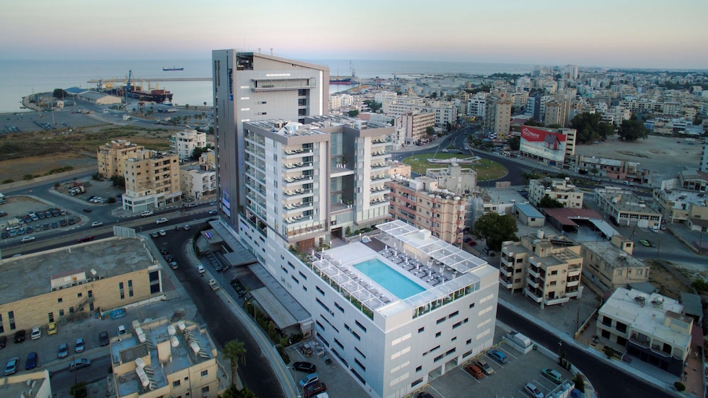 Radisson Blu Hotel, Larnaca - Featured Image