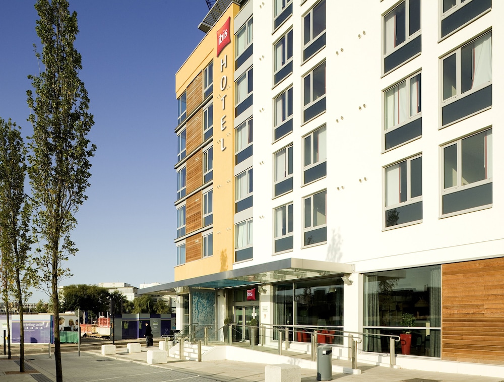 ibis Bristol Temple Meads Quay Hotel - Featured Image