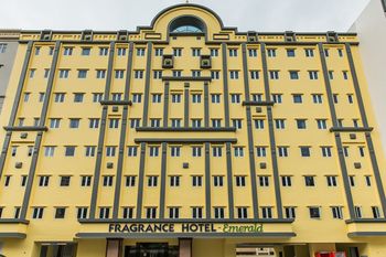 Fragrance Hotel - Emerald