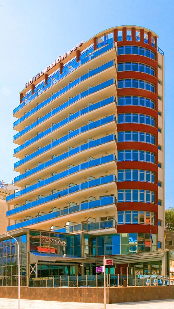 Hotel RH Gijon - Featured Image