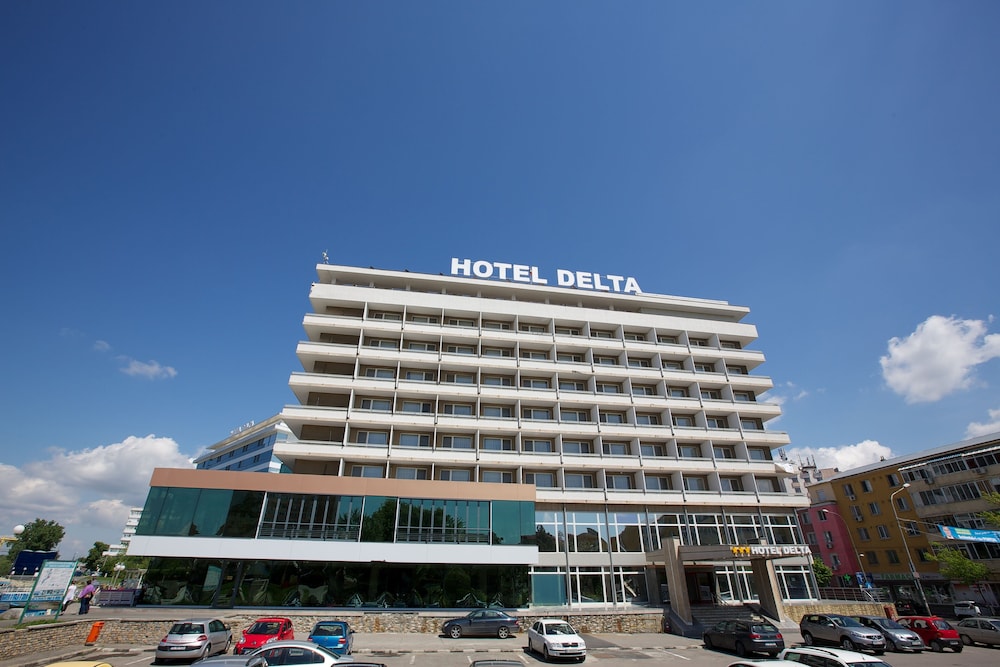 Hotel Delta 3* - Featured Image