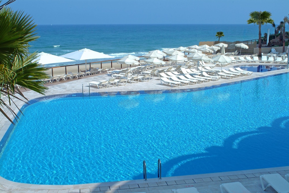 Daniel Hotel Herzliya - Featured Image