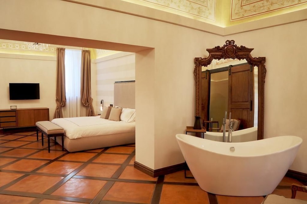 Al Palazzetto Bed And Breakfast - Featured Image