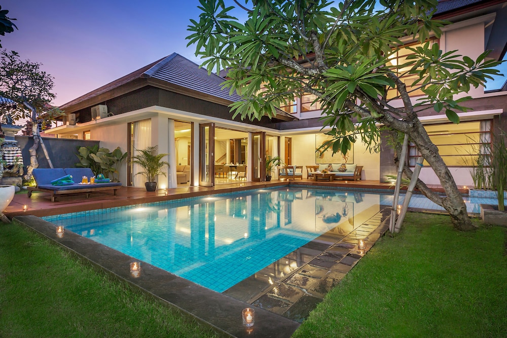 Villa Entrada Seminyak