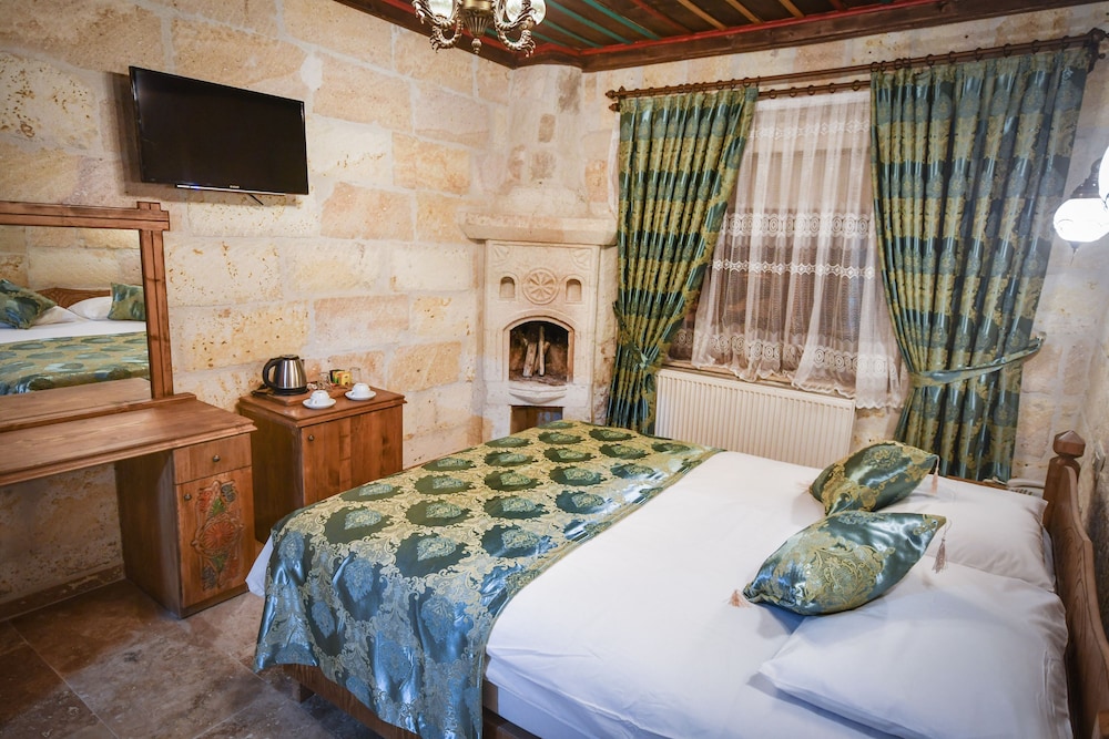 Cappadocia Sightseeing Hotel - Featured Image