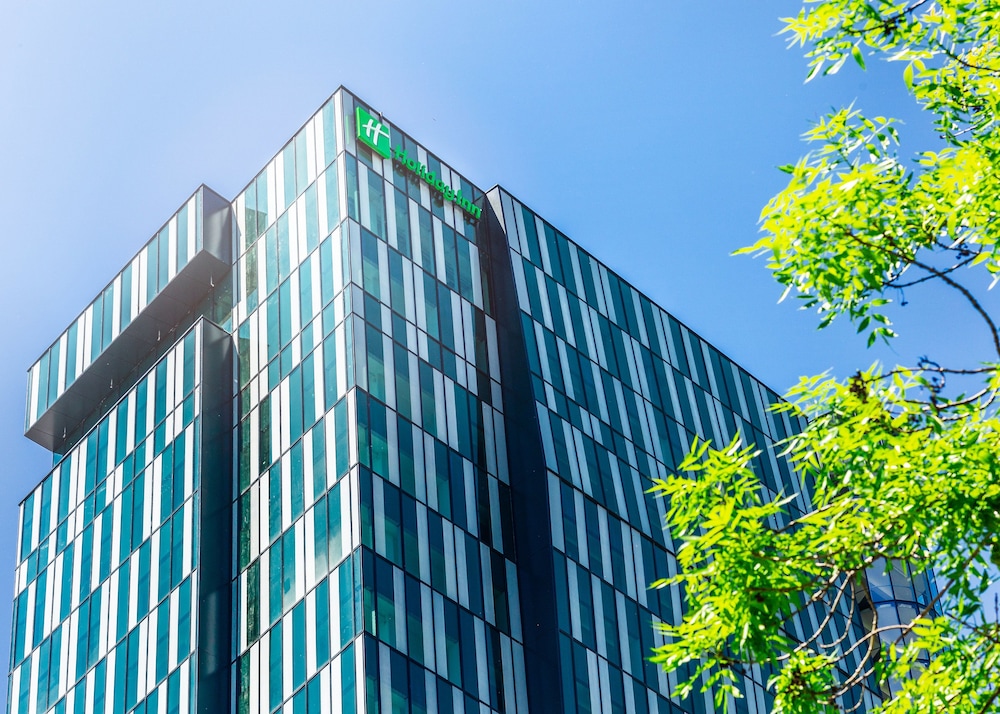 Holiday Inn Vienna - South - Featured Image