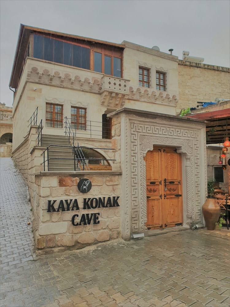 Kaya Konak Cave Hotel - Featured Image