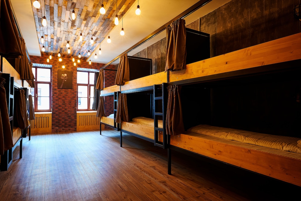 Bed Stage Hostel - Featured Image