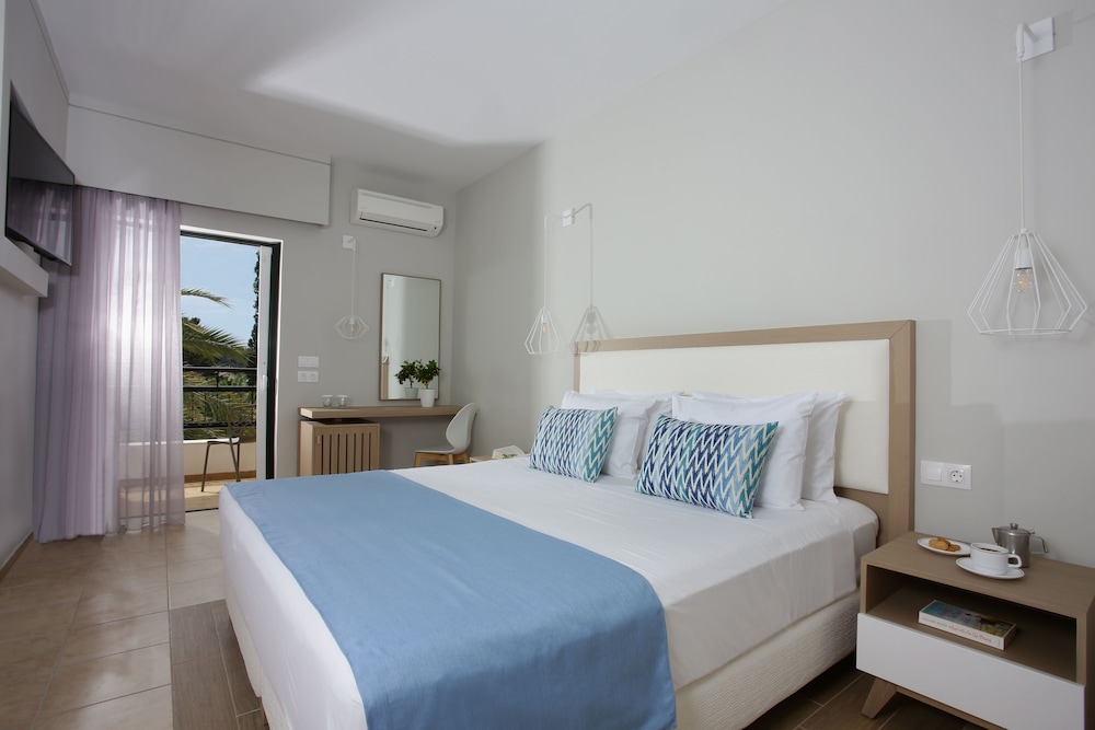Paradise Hotel Corfu - Room