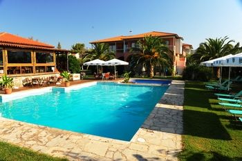 Hanioti Village Resort