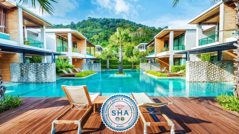 Wyndham Sea Pearl Resort Phuket