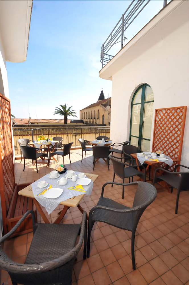 Hotel Residenza Sole - Guest House