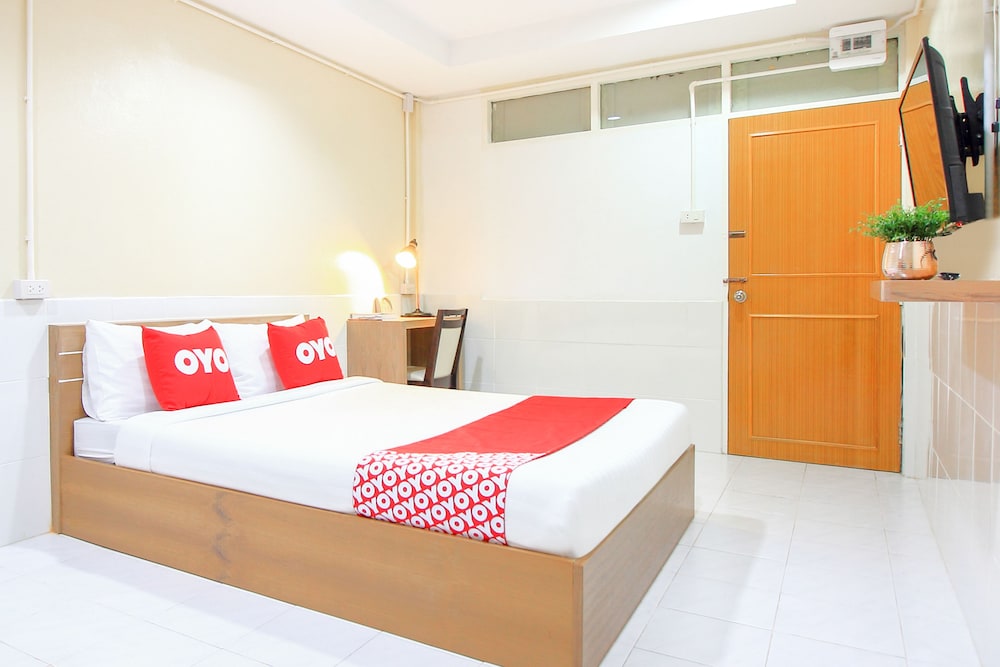 Ze Residence Ram Intra by OYO Rooms