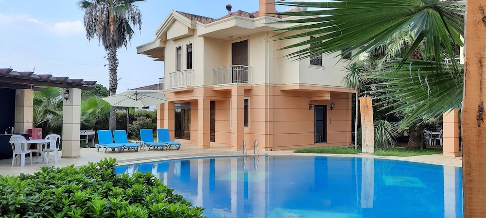 The Wind Sycamore Holiday Villas in Belek - Featured Image