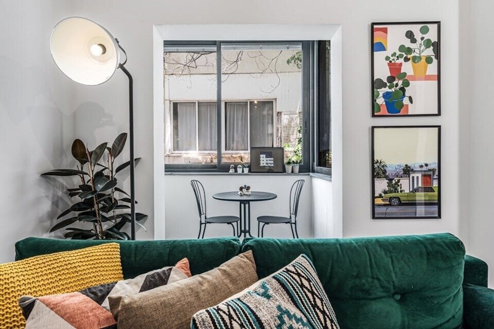 Urban Luxe Apartment - Central TLV