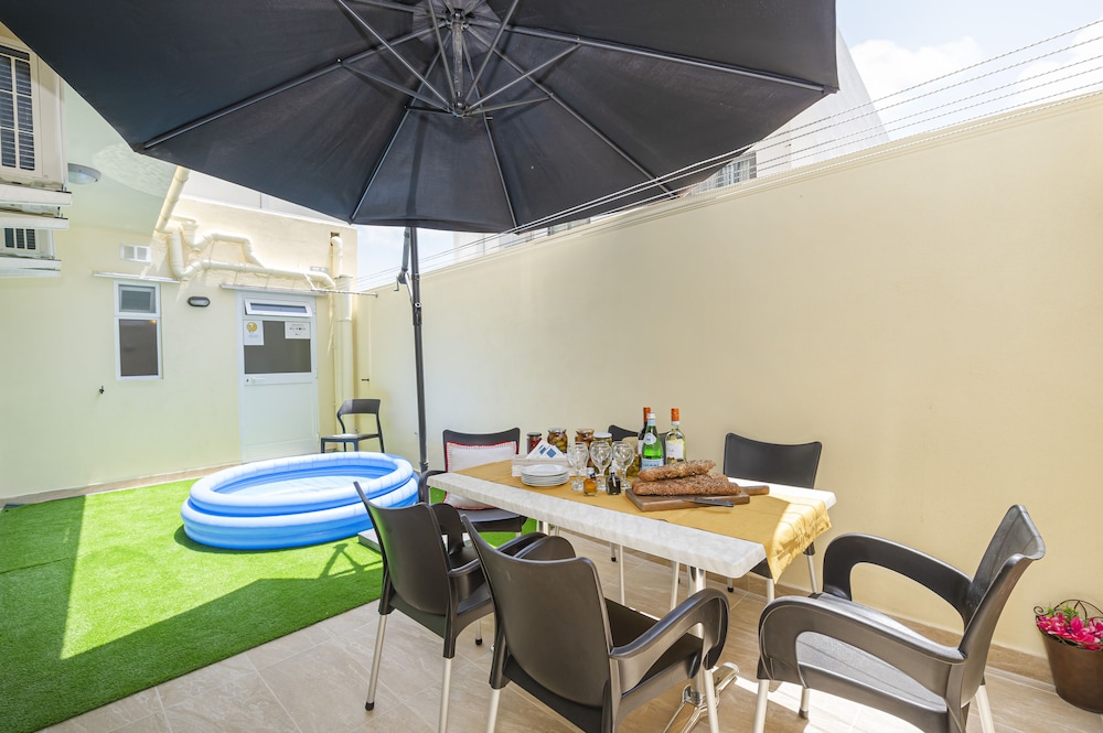 Summer Breeze Maisonette with Terrace - Featured Image