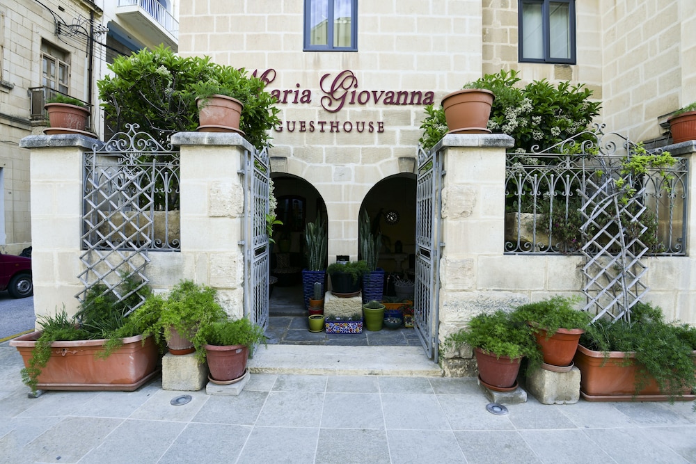 Maria Giovanna Guest House - Featured Image