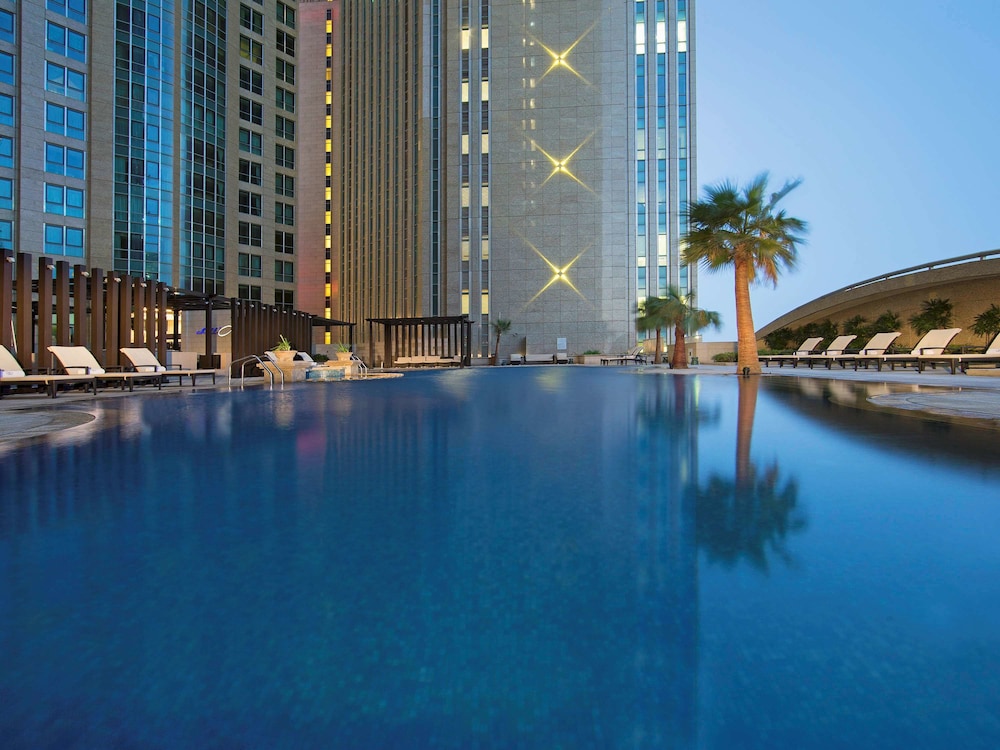 Sofitel Abu Dhabi Corniche