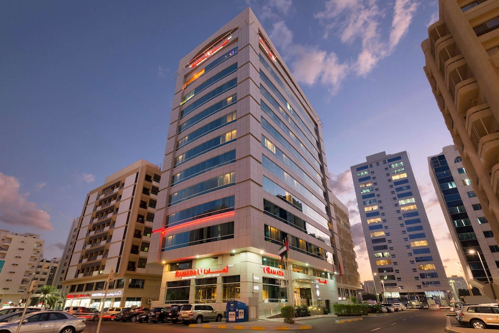 Hotel Ramada Abu Dhabi Downtown