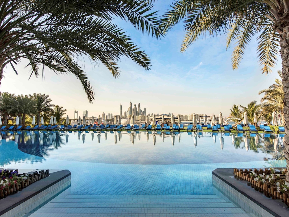 Rixos The Palm Hotel & Suites - Featured Image