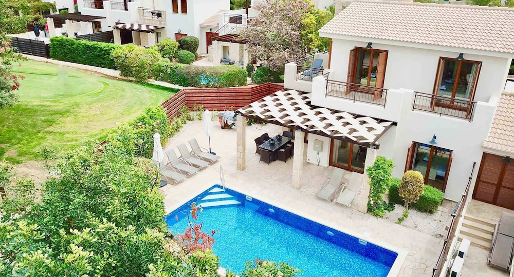 Villa HG12 - Athina