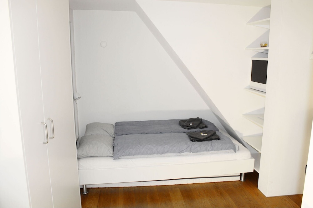 HITrental Schmidgasse - Apartments - Featured Image