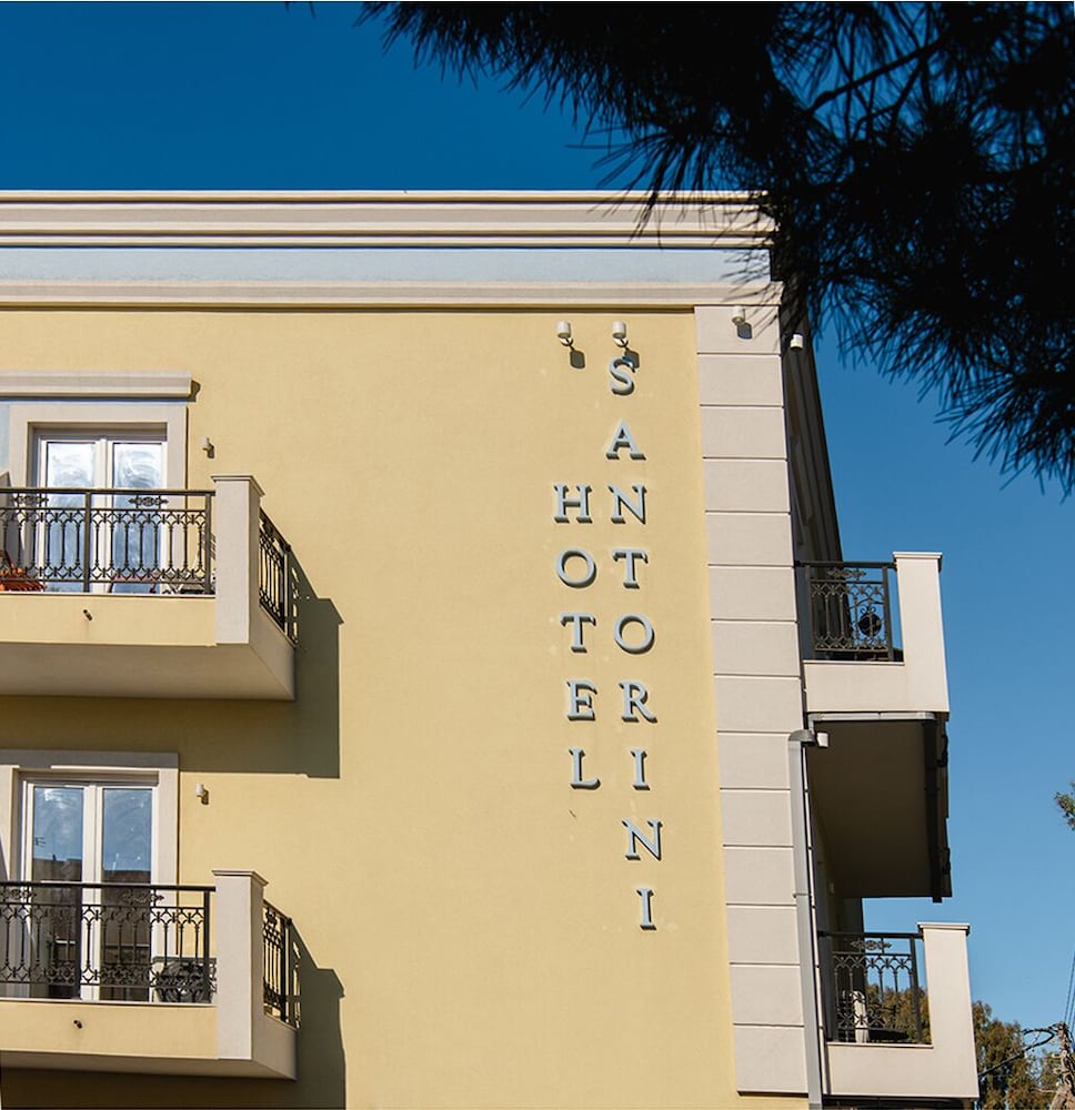 Hotel Santorini - Featured Image