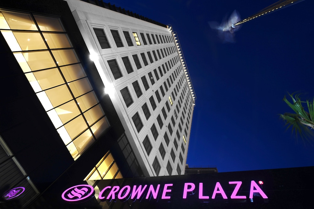 Crowne Plaza Bursa - Featured Image