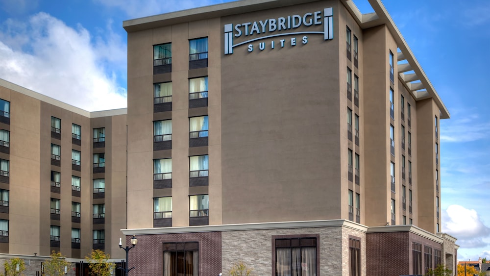 Staybridge Suites Hamilton - Downtown