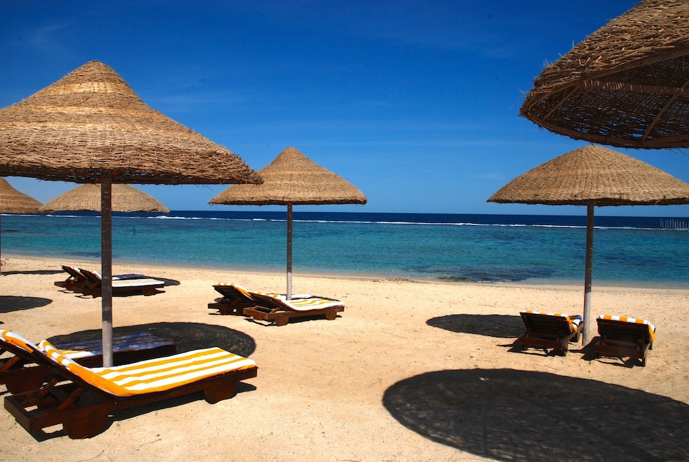 Onatti Beach Resort - Featured Image