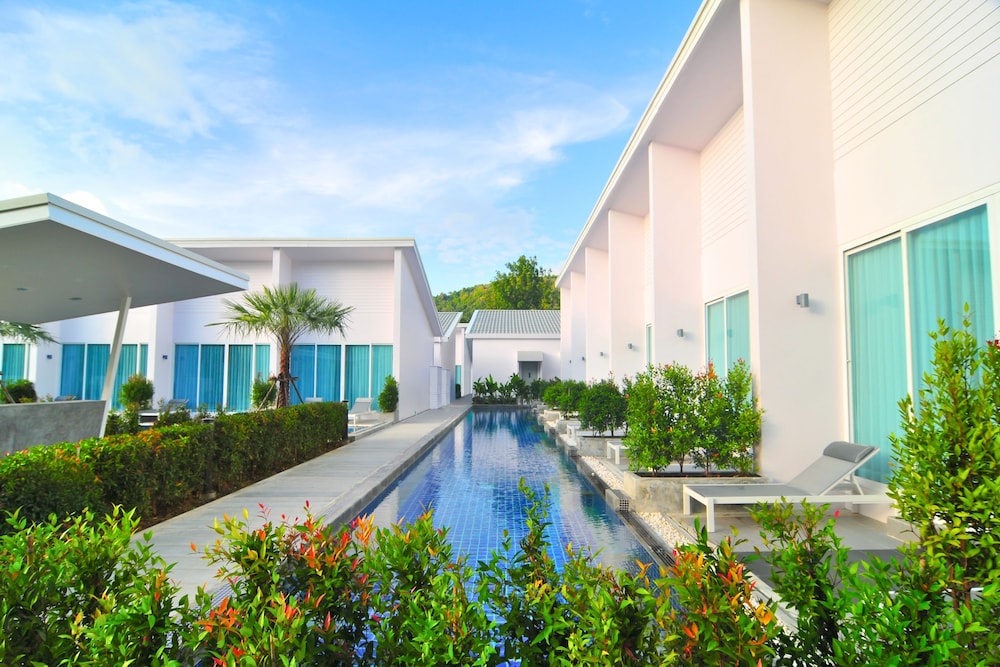 The Palmery Resort Phuket - Featured Image