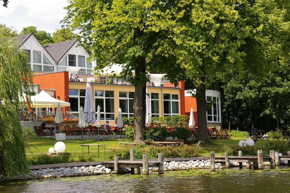 Dämeritz Seehotel - Featured Image