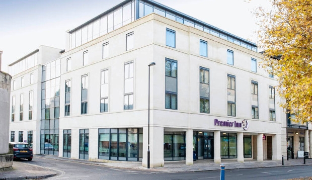 Premier Inn Bath City Centre