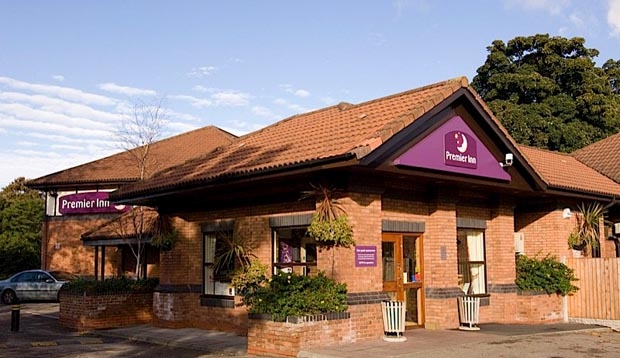 Premier Inn Liverpool West Derby